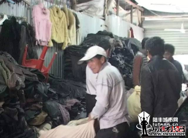 碣石旧衣最新动态，复古时尚的再生之旅