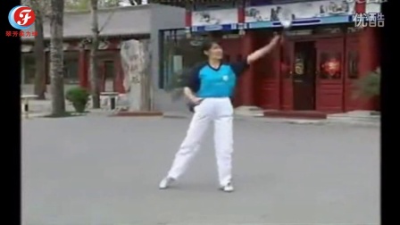 沈尤格柔力球新动作套路，挑战自我，展现自信力量