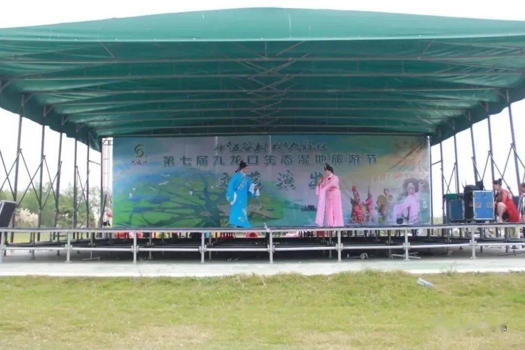 建湖贴吧新闻热点，友情盛宴与温馨日常的交织
